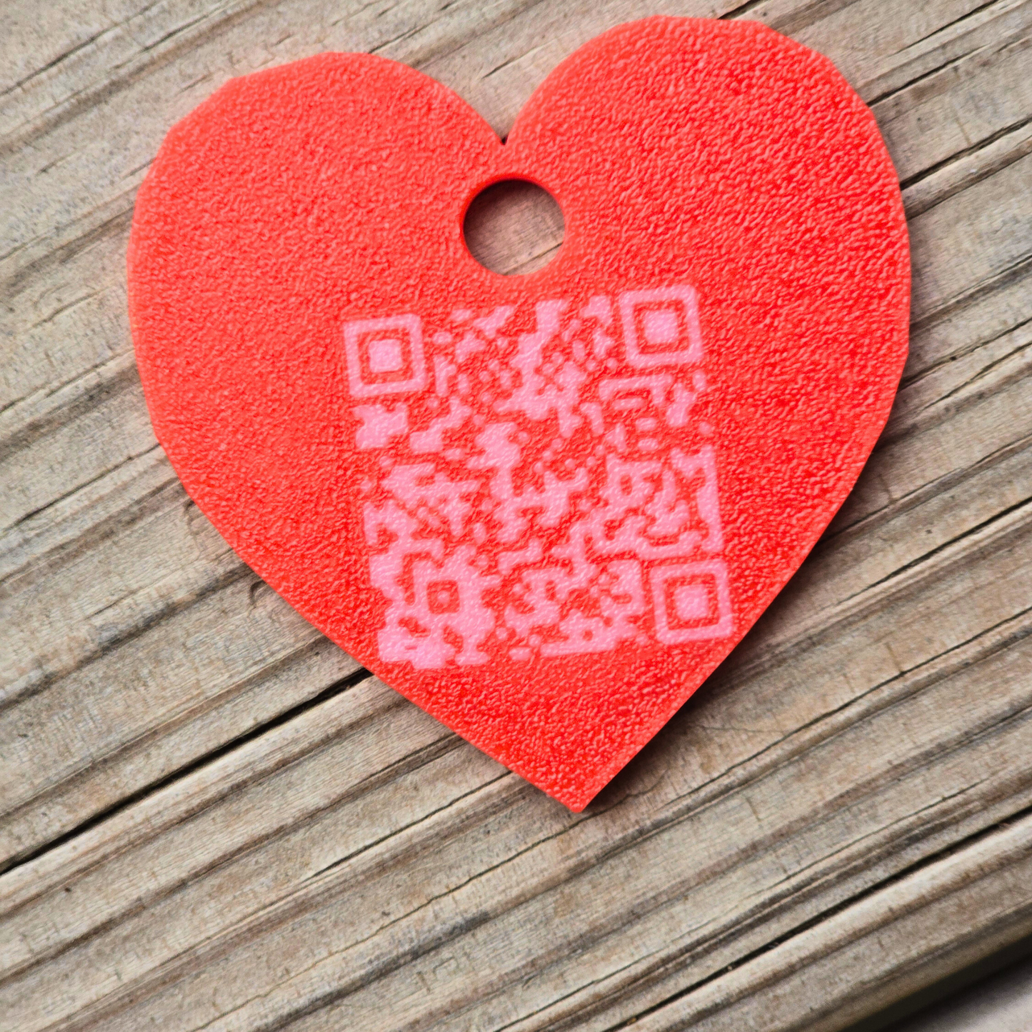 Heart SmartTag — Made for Loved Ones & Special Keepsakes