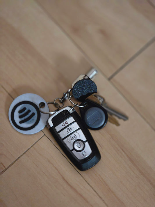 Circle SmartTag — Simple, Sleek, and Always Ready to Help